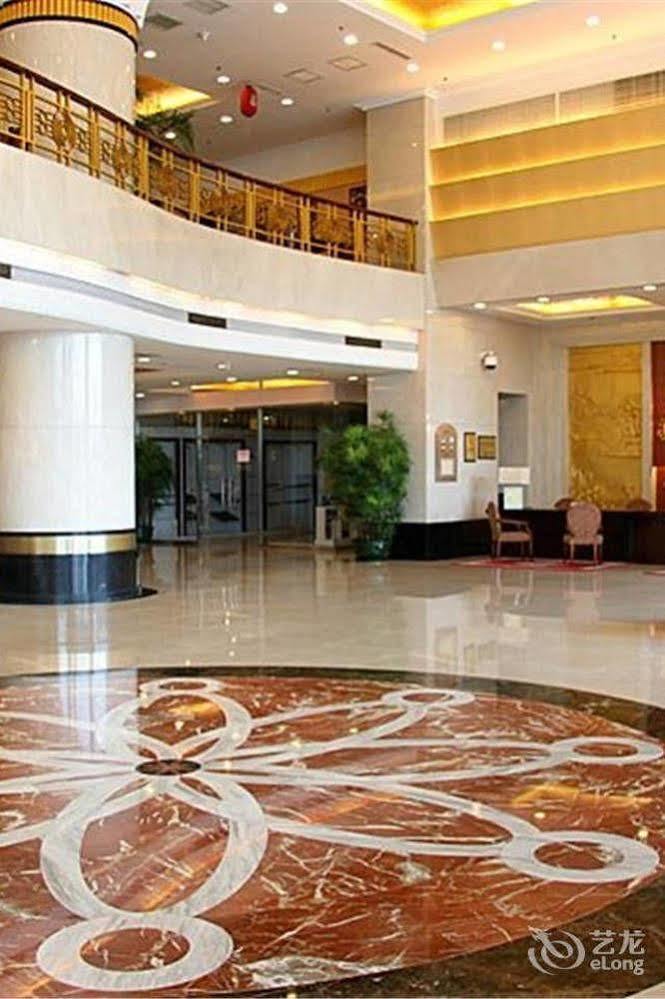 The Royal Fortune Hotel Shenyang Exterior photo